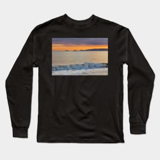 Mumbles Lighthouse across Swansea Bay, Wales Long Sleeve T-Shirt